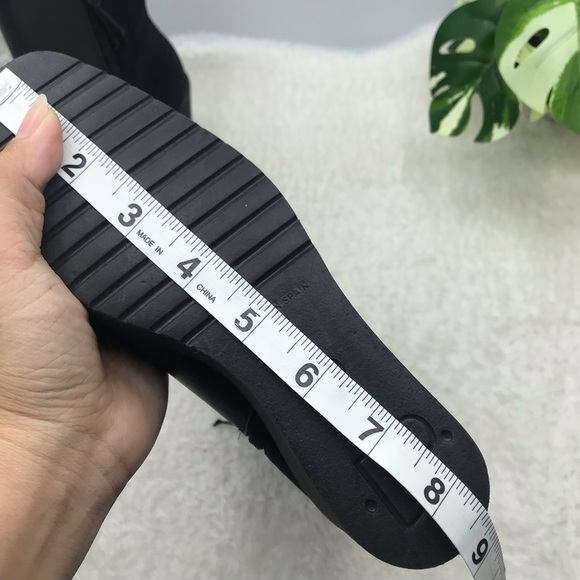 Donald J Plainer womens Isadora black wedge boots size 4.5 - Picture 12 of 13